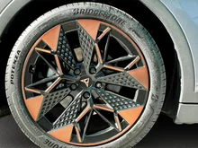 CUPRA Raval ENDURANCE 52/55 155kW/211 PS in Plasma Dach Nacht-Schwarz