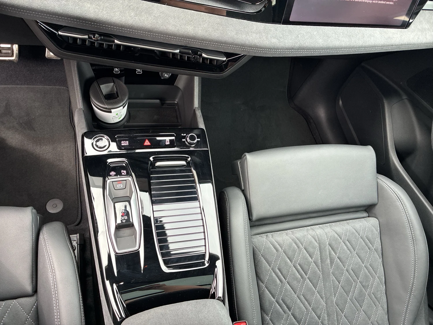 Bild eines Audi Q6 Sportback e-tron quattro