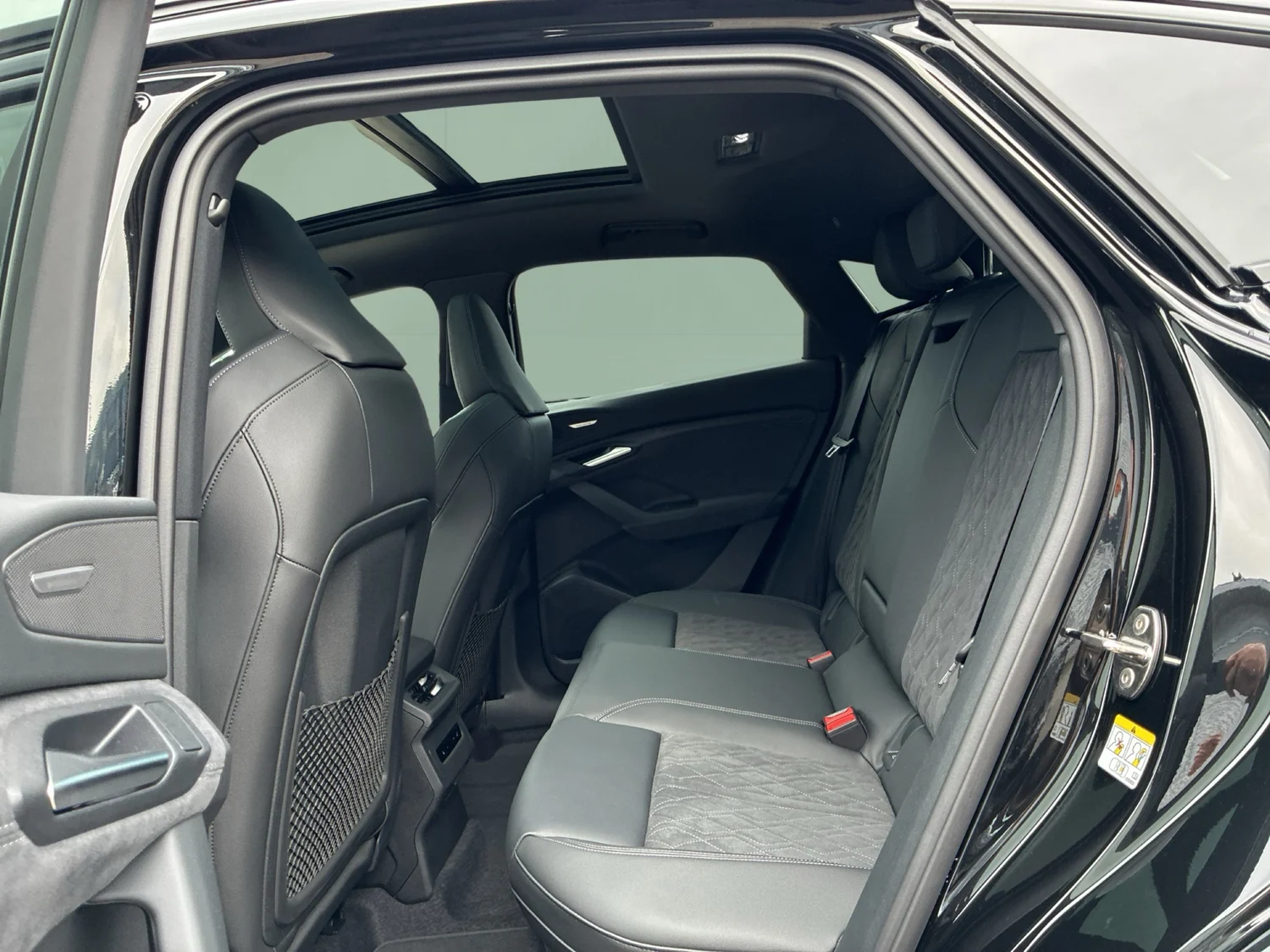 Bild eines Audi Q6 Sportback e-tron quattro