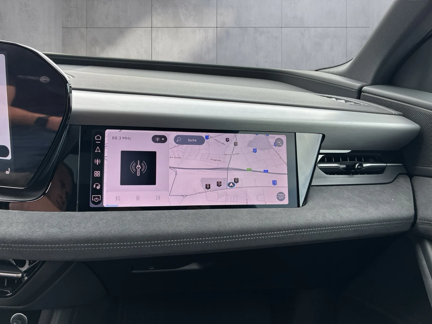 Bild eines Audi Q6 Sportback e-tron quattro