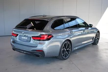 BMW 5xx 5 Touring 530 d xDrive in hellgrau - metallic
