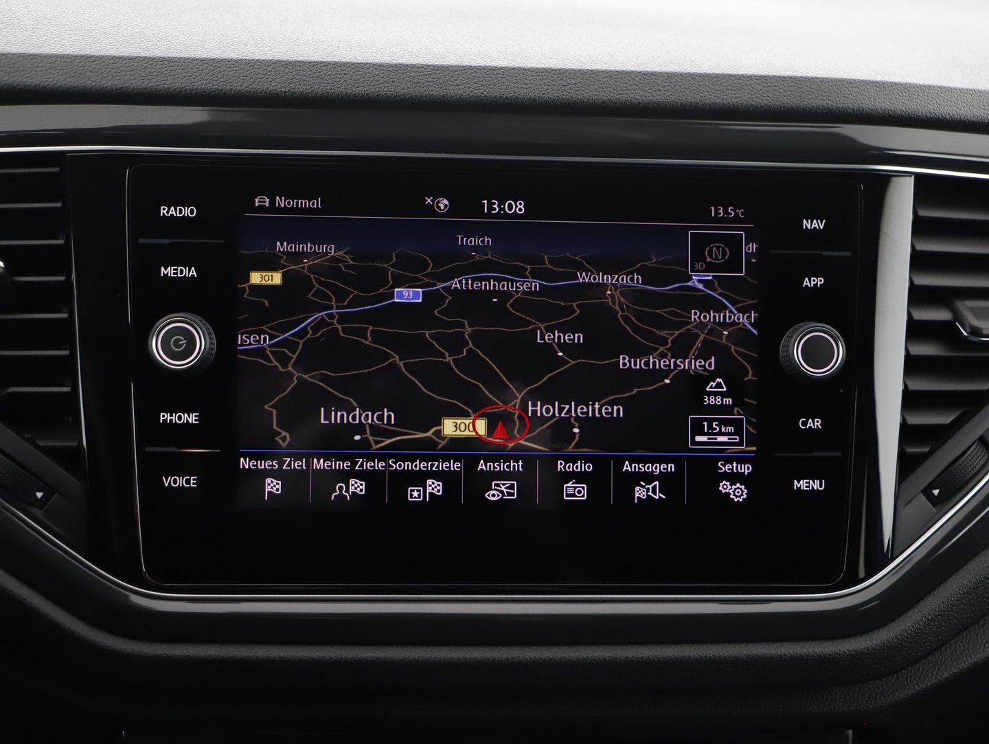 VW T-Roc Sport TDI DSG | Bild 12 von 18