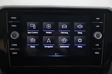 VW Passat Variant Business in DEEP BLACK PERLEFFEKT
