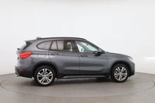 BMW X1 xDrive 20 i Sport Line in mineralgrau metallic