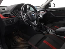 BMW X1 xDrive 20 i Sport Line in mineralgrau metallic