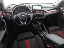 BMW X1 xDrive 20 i Sport Line in mineralgrau metallic