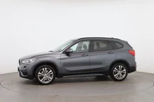 BMW X1 xDrive 20 i Sport Line in mineralgrau metallic