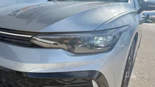 VW Golf Variant Sport mHeV DSG in Oyster Silver Metallic
