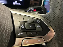 VW Tiguan R-Line TDI 4MOTION DSG in Grenadillschwarz Metallic