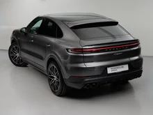 Porsche Cayenne E-Hybrid Coupé in quarzitgraumetallic