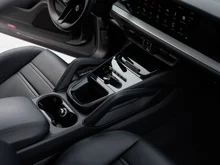 Porsche Cayenne E-Hybrid Coupé in quarzitgraumetallic