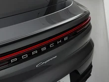 Porsche Cayenne E-Hybrid Coupé in quarzitgraumetallic