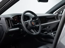 Porsche Cayenne E-Hybrid Coupé in quarzitgraumetallic