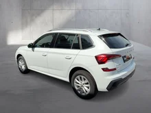 Škoda Kamiq Selection TSI DSG in Moon-Weiß Metallic