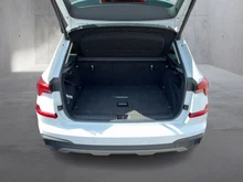 Škoda Kamiq Selection TSI DSG in Moon-Weiß Metallic