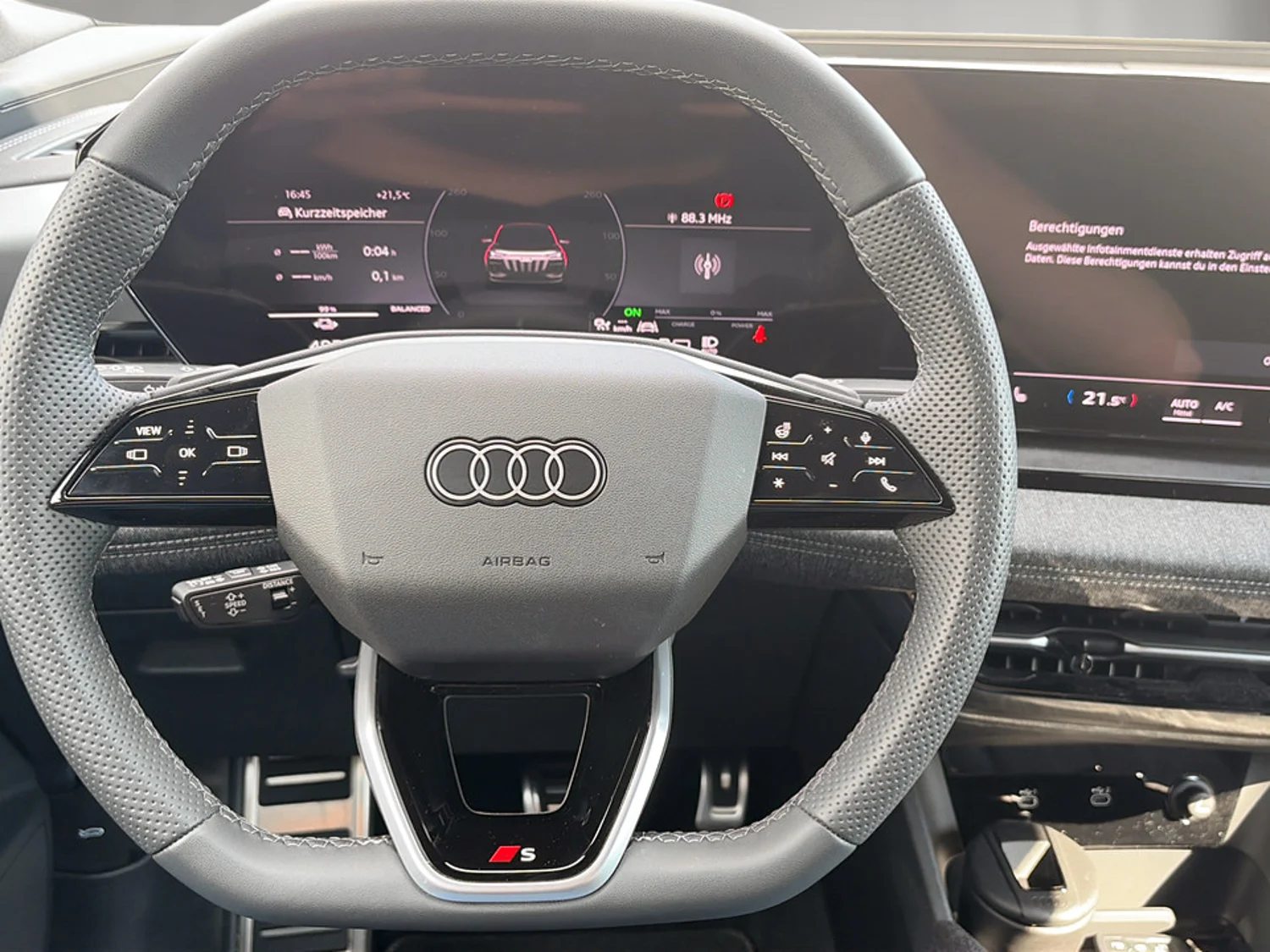 Bild eines Audi Q6 Sportback e-tron quattro