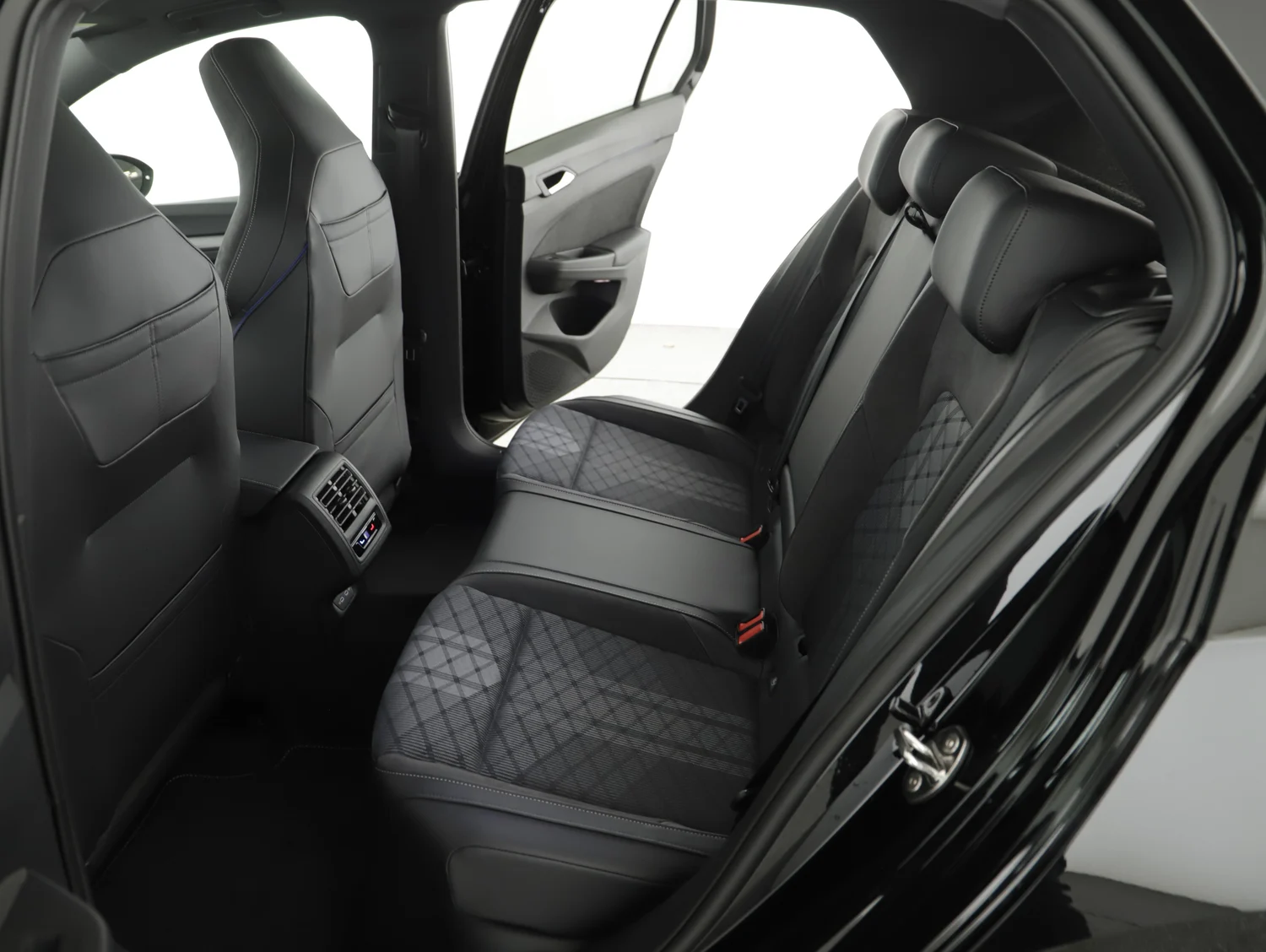 Bild eines Golf Sport mHEV TSI DSG