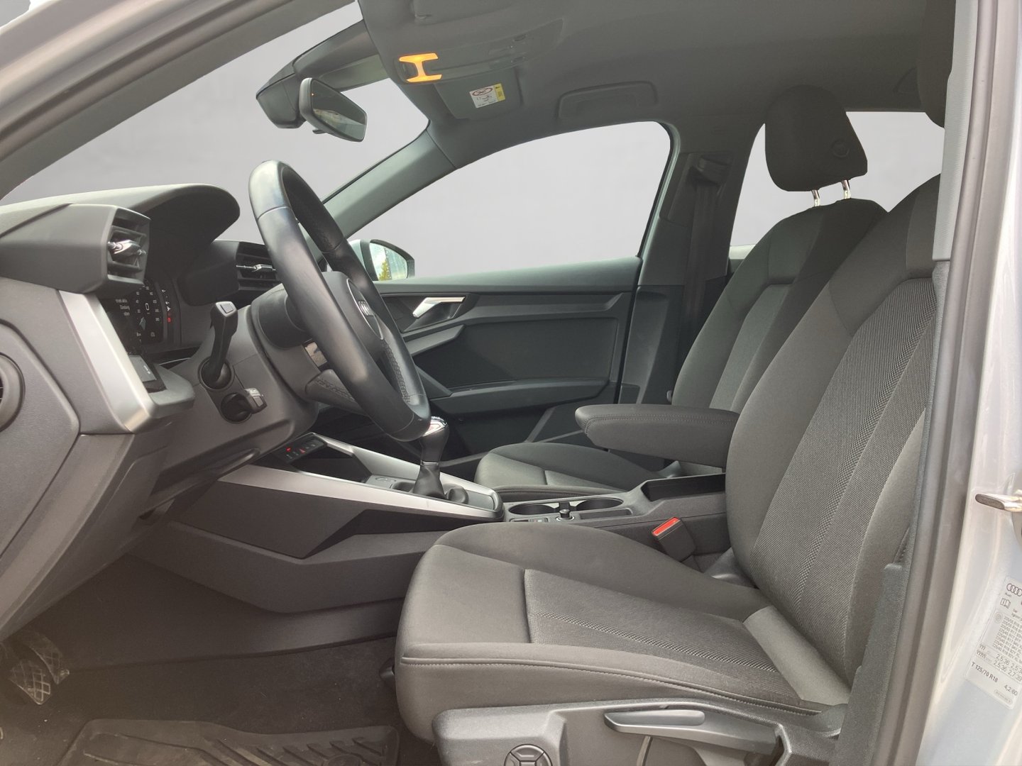 Audi A3 Sportback 30 TFSI | Bild 7 von 19