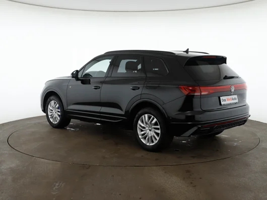 Bild eines VW Touareg R eHybrid TSI 4MOTION