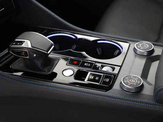 Bild eines VW Touareg R eHybrid TSI 4MOTION