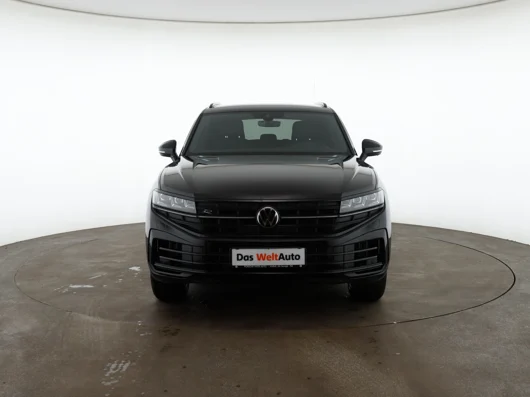 Bild eines VW Touareg R eHybrid TSI 4MOTION