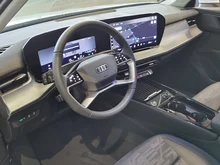 Audi Q3 TFSI 110 kW  intense in Arkonaweiss