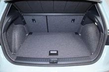 SEAT Arona Style 1.0 TSI in Oniric-Grau Dach Nacht-Schwarz