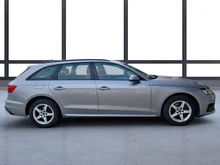 Audi A4 Avant 30 TDI in florettsilber metallic