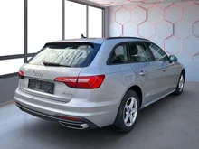 Audi A4 Avant 30 TDI in florettsilber metallic