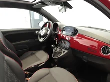 Fiat 500 Cabrio Red in mittelrot - normal