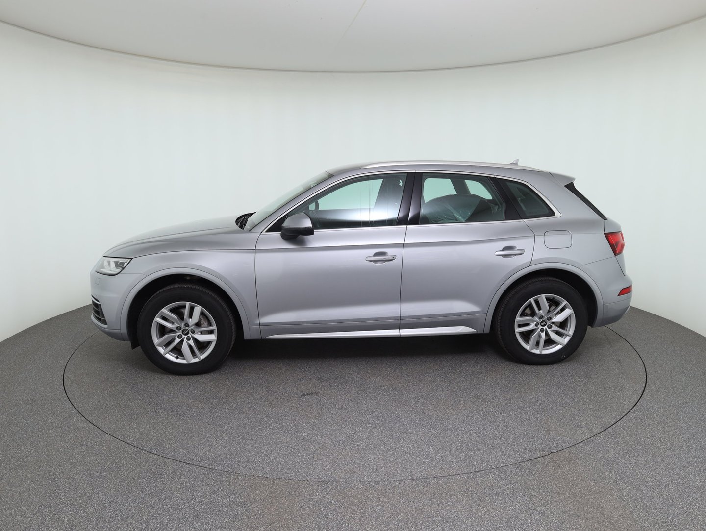 Audi Q5 50 TFSI e quattro Sport | Bild 8 von 33