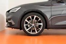 Thumbnail-Foto von Fahrzeug