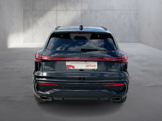 Bild eines Audi Q5 e-hybrid quattro 270 KW