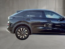 VW T-Roc Style eTSI DSG in Grenadillschwarz Metallic