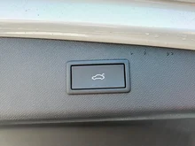 CUPRA Leon SP Kombi 2.0 TDI DSG in Nevada-Weiß Metallic