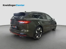 Škoda Enyaq RS in Olibo-Grün Metallic