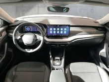 Škoda Octavia Combi Selection TDI DSG in Moon-Weiß Metallic