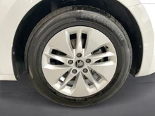 Škoda Octavia Combi Selection TDI DSG in Moon-Weiß Metallic