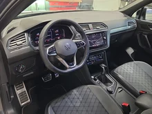 VW Tiguan Allspace R-Line TDI 4MOTION DSG in Platinum Grey Met.