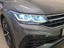 VW Tiguan Allspace R-Line TDI 4MOTION DSG in Platinum Grey Met.