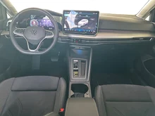 VW Golf Life mHEV TSI DSG in Grenadillschwarz Metallic
