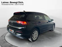 VW Golf Life mHEV TSI DSG in Grenadillschwarz Metallic