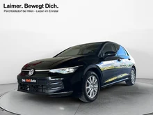 VW Golf Life mHEV TSI DSG in Grenadillschwarz Metallic