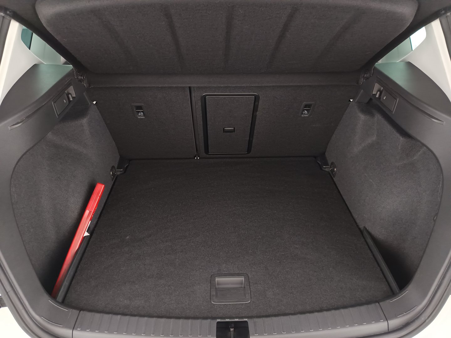 SEAT Ateca FR 2.0 TDI DSG | Bild 31 von 35