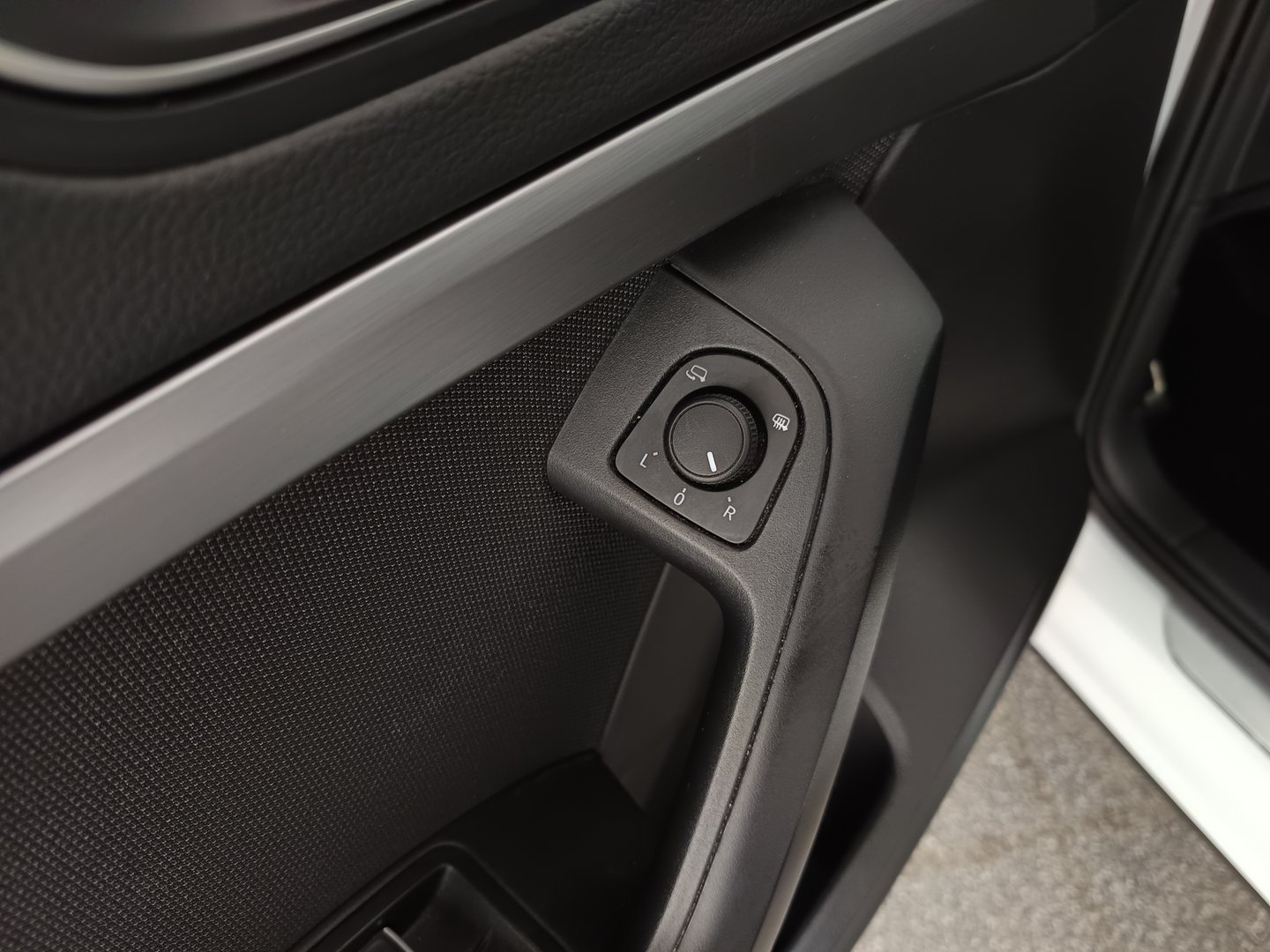 SEAT Ateca FR 2.0 TDI DSG | Bild 11 von 35