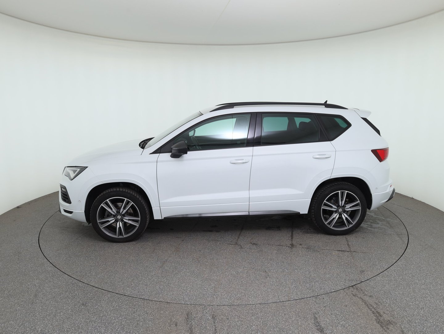 SEAT Ateca FR 2.0 TDI DSG | Bild 8 von 35