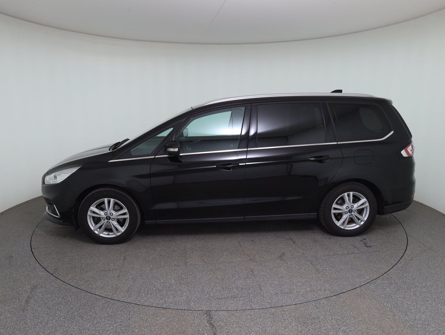 Ford Galaxy 2,0 EcoBlue SCR Titanium | Bild 8 von 40