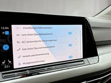 VW Golf Variant Life TDI in Pure White
