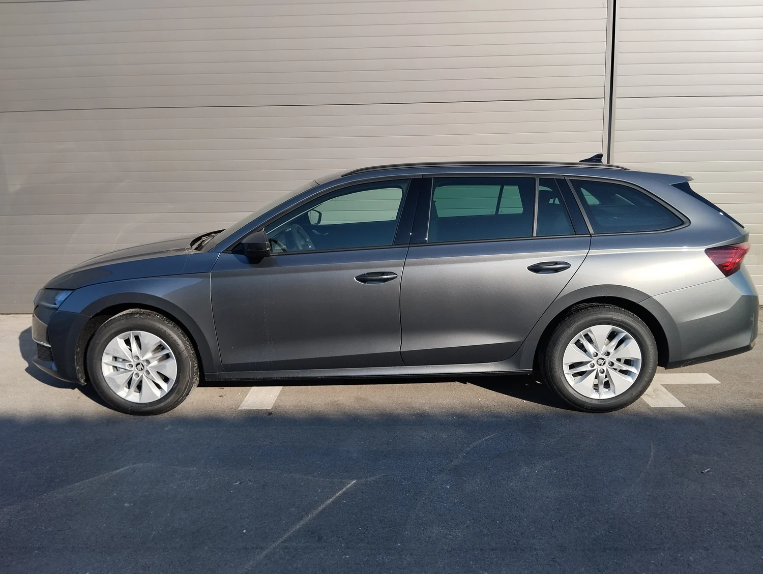 Bild eines Škoda Octavia Combi Selection TSI mHEV DSG