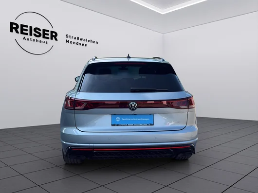 Bild eines VW Touareg R eHybrid TSI 4M. Final Edition